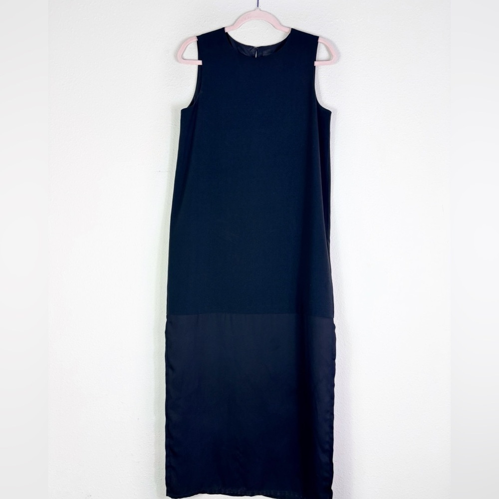 Blaque Label Sleeveless Black Label with Slit size Medium